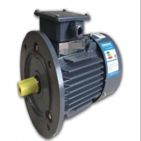 单相电机怎样确定那两根接电容？