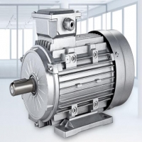 三相电机改单相电机加一个电容行吗？