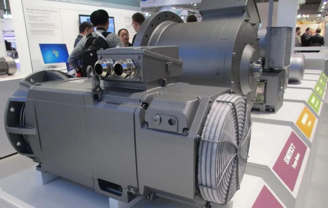 电机；そ峁褂胪阜缟⑷扔惺裁垂叵？